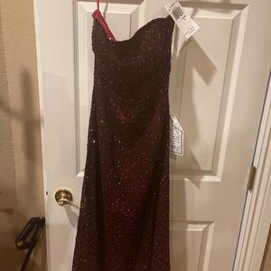 Red sequin strapless dress "new w/tags" size 6